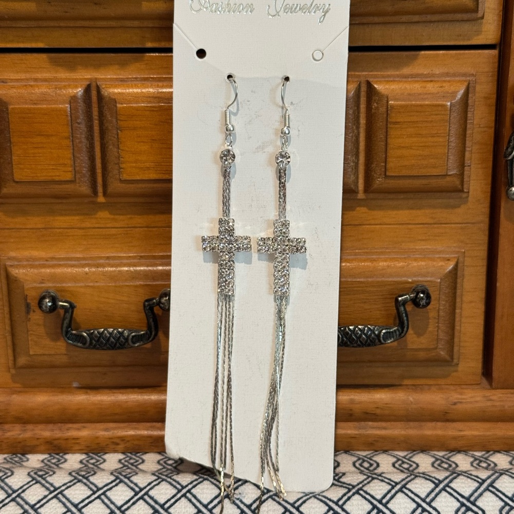NWT Chic Silver Cross Dangle Earrings